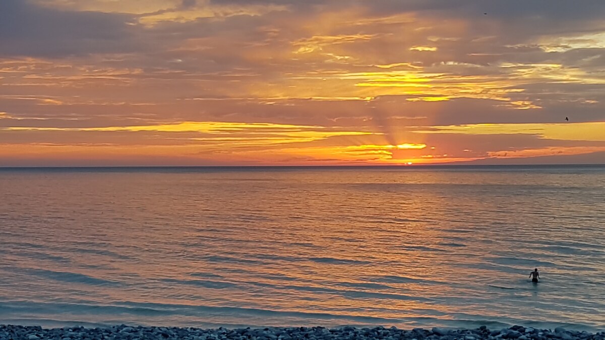 Coucher de soleil sur la plage d'Ault